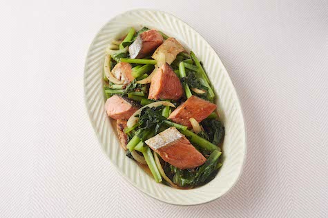 鮭と小松菜のマスタード炒め
