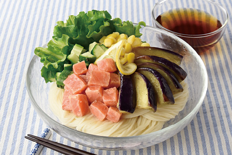 サーモンマリネのサラダそうめん