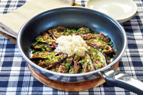 なすと牛肉の重ね蒸し おろしぽん酢ソース